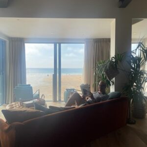 Stanley Tucci Instagram - A rare few days respite alone with @felicityblunt at @watergatebay where the sun was shining, the food (best Greek salad ever) was incredible and the rooms a delight. Could not have hoped for more. We walked the costal path and she did really well to keep up. (When keeping up means being 20 yards ahead the whole time). Very proud of her.