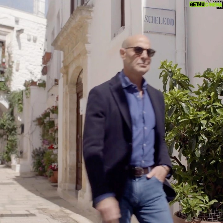 Stanley Tucci Instagram - New series premieres in US October 9th at 9p ET/PT on @cnn 👀🇮🇹🍷 Italy