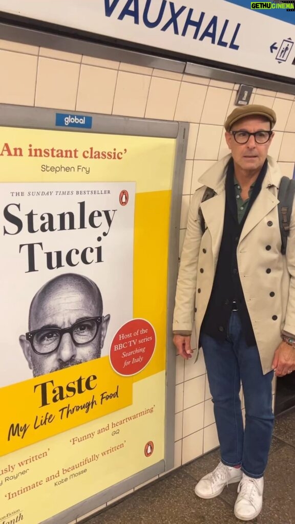 Stanley Tucci Instagram - Spotted 👀📙 London, United Kingdom