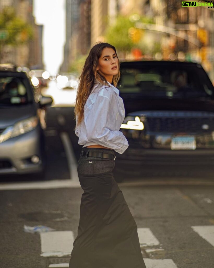 Stefanie Giesinger Instagram - anzeige | ready for nyfw 🪩 by @joshspnr New York, New York
