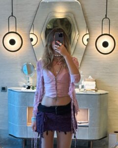 Stefanie Giesinger Instagram - anzeige | happy 💗 thank you for making me smile every day @joalibeing #joalibeing JOALI BEING