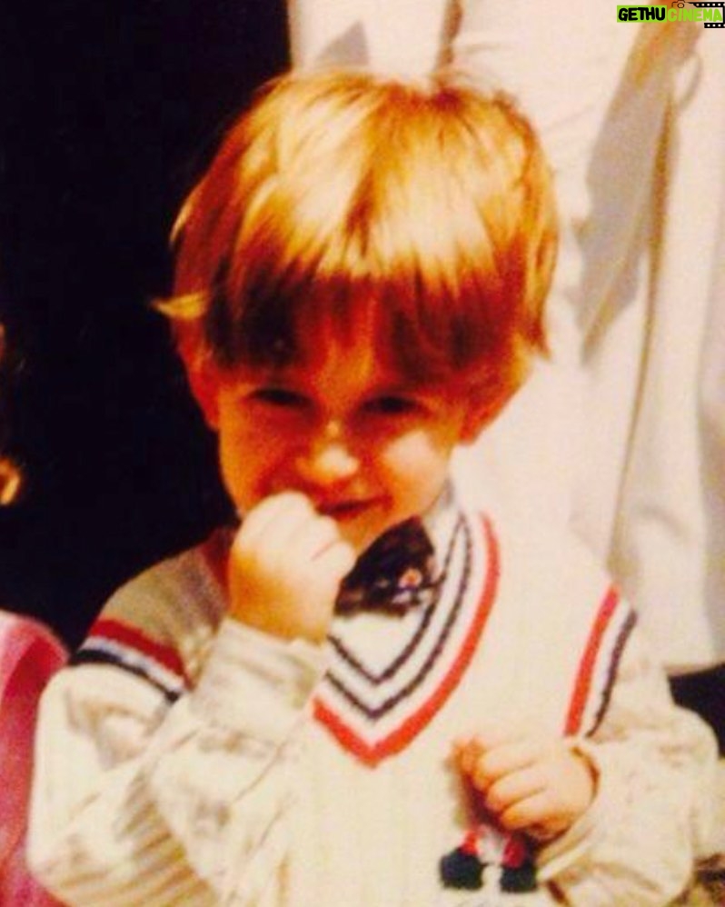 Stefano Lepri Instagram - Spero che mio nipote non sia pestifero come me da piccolo ðŸ¤ðŸ˜… 358/366