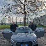 Stefano Lepri Instagram - Veramente mi hanno fatto guidare un Audi TT con questi capelli ? 😂 Anno prossimo mi prendo l’R8 🏎 349/366
