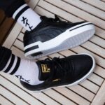 Stefano Lepri Instagram – Do di matto sul terrazzo perche indosso il nuovo sballo .. le nuovissime CApro rendono le escursioni domiciliari molto più stilose 💪🏻😁
@PUMA disponibili da @FootlockerEU 
#CApro #PUMA #FootlockerEU #Adv
315/366 @zanella_productions