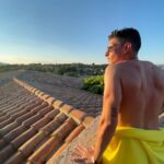 Stefano Lepri Instagram - Non è la fine ma l’attesa di un nuovo inizio 🧘🏻‍♂️☀️