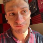 Stefano Lepri Instagram - Non puoi fermare il tempo.. ma a volte è quello il bello ❤️ fine di un capitolo di questo libro chiamato vita .. ovunque saremo i ricordi saranno comunque indelebili 🥹 grazie a tutti di aver condito con la vostra presenza / buone vibrazioni questi 7 anni insieme ❤️ non ci perderemo tranquilli anche perché nessuno sa dove andare quindi come puoi perderti in una strada che ancora non sai dove ti porta ? 😇