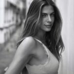 Stephanie Cayo Instagram - 3 momentos 3 lugares diferentes 📸 @giuseppefalla