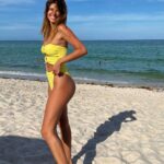 Stephanie Cayo Instagram - Las amigas están en las buenas, no tan buenas, y en las mejores… hicimos prensa, nos montamos a cantar y celebramos 28 de Julio en Miami, porque no importa a donde uno vaya, el amor por la tierra y por tus personas favoritas te acompaña donde sea que vayas.. Por cierto Torbellino ahorita lanza un documental en YouTube.. - Friends are in good times, not so good, and in the best ones... we did press, we got up to sing and we celebrated July 28 in Miami, because no matter where you go, the love for your land and for your favorite people will always be with you wherever you go...