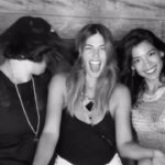 Stephanie Cayo Instagram - Las amigas están en las buenas, no tan buenas, y en las mejores… hicimos prensa, nos montamos a cantar y celebramos 28 de Julio en Miami, porque no importa a donde uno vaya, el amor por la tierra y por tus personas favoritas te acompaña donde sea que vayas.. Por cierto Torbellino ahorita lanza un documental en YouTube.. - Friends are in good times, not so good, and in the best ones... we did press, we got up to sing and we celebrated July 28 in Miami, because no matter where you go, the love for your land and for your favorite people will always be with you wherever you go...