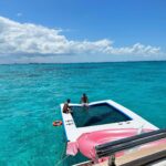 Stephanie Cayo Instagram - Hace solo unos días @theyachtexperiences en Cancún nos regalaron unos días hermosos.. la compañía, la comida, el crew! Se pasaron con todo, gracias! 💙 - Just a few days ago @theyachtexperiences gave us some beautiful days, friends, food, the crew, everything was amazing! Thank you💙 El Caribe Mexicano