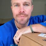 Stephen Amell Instagram – Nocking Point friends! Let’s do an old school unboxing together. The new quarterly wine club shipment is here.