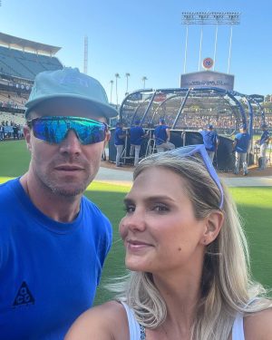 Stephen Amell Instagram - 13 years in LA… the @bluejays finally came to Dodger Stadium. God bless.