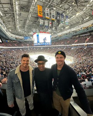 Stephen Amell Instagram - Last night was a vibe.
