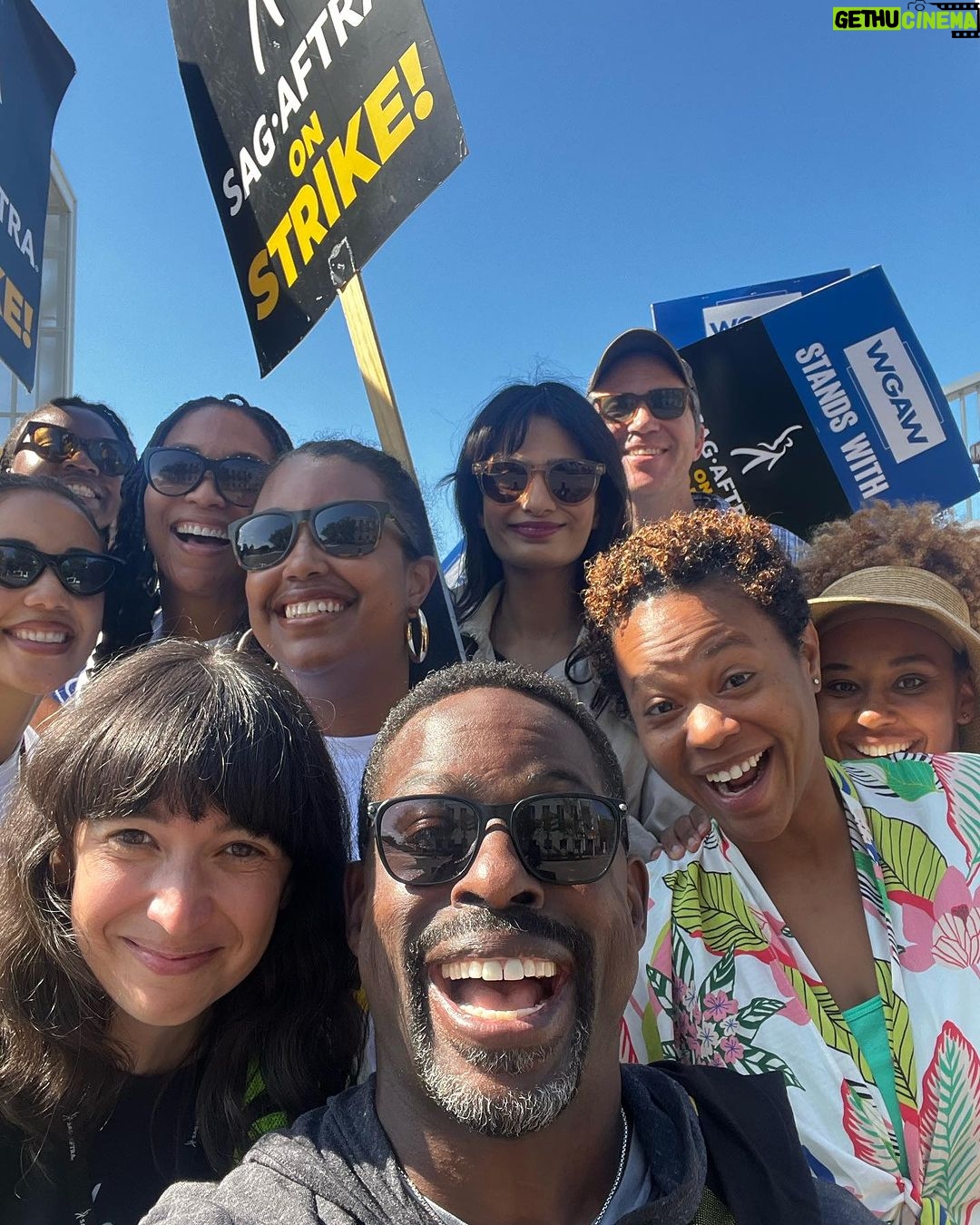 Sterling K. Brown Instagram - Got my fingers crossed 🤞🏿 Hoping the thespians and I can get back to work soon. With wages and opportunities that provide a pathway to longevity in this career for all. See you on screen soon 🕉