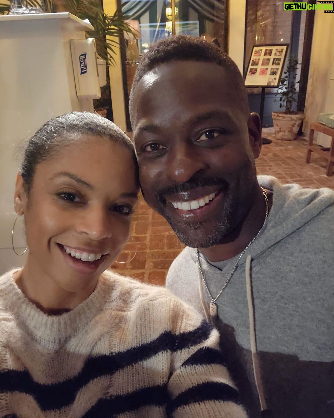 Sterling K. Brown Instagram - R&B is forever‼️We said what we said 😉🖤 #stillus #thisisus