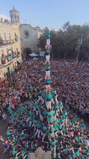 Steve-O Instagram - WTF!!!!!!

Repost from @learnfact
•
Wait for it.... 😵 @josep_torrenyo @moncasteller @castellersdevilafranca —A castell is a traditional human tower built at festivals in Catalonia, the Balearic Islands, and the Valencian Community. Several colles castelleres attempt to build and dismantle the structure of a tower at these festivals.

In 2010, Castell was added on UNESCO’s list of Intangible Cultural Heritage of Humanity as a “integral part of (Catalan) cultural identity.”

Have you seen a traditional event that you absolutely loved? Comment blew and let us know about it!

#learnfact #worldrecord #spectacular