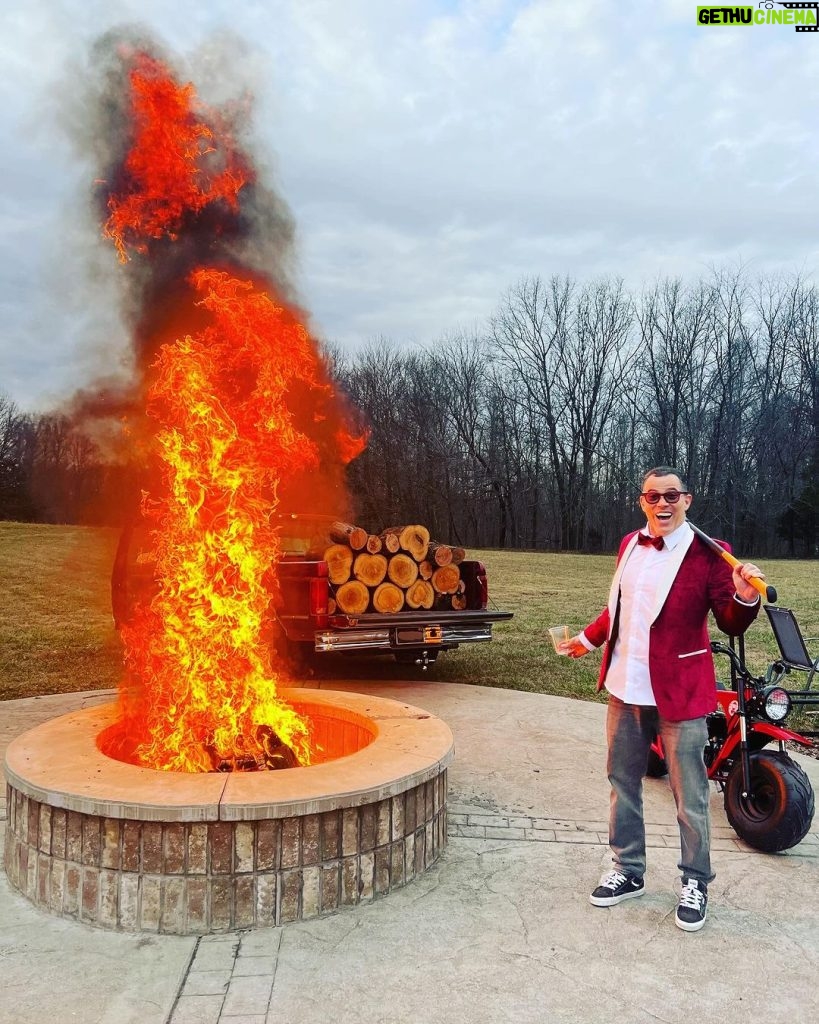 Steve-O Instagram - We hope everyone’s holidays are a blast!💥 Many cups of gasoline were thrown into the fire pit at the @radicalranch, and we had considerable fortune with wrangling our animals to get all of the ingredients for this photo! thanks to the boys for helping make this come together! @isaacpatterson (photo) @scottjrandolph (gasoline) @mjr79 (editing/photoshop) Happy Holidays!