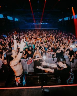 Steve Aoki Instagram - Sold out Park City Utah and made a mess 🎂