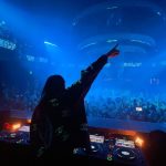 Steve Aoki Instagram - Vegas is always a good time 1. New 🆔 2. Munecas vibes 3. #Afroki 🆔 @afrojack 4. I love this song. This vocal blows my mind. @haylasings @johnsummit 5. Keep the vibes going 6. @3arelegend 🆔 @dimitrivegasandlikemike 7. Best club in the world @omnianightclub 8. In vegas we cake pillow you 9. ❤️❤️❤️ 10. My party crew OMNIA Nightclub