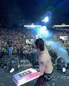 Steve Aoki Instagram - 1. When the Hail Mary 🎂 targets so beautifully 2. Decision on who to cake is actually very difficult 3. The sky is a painting 4. Queen @dannapaola 5. Bolivia im still here my love 6. Went to the top and found Jesus 7. AokiJump #1099 8. The greatest feeling to be on stage with you all 9. So happy to meet all my wonderful beautiful fans. I love the signs and the creativity and these moments but most of all love ur heart. Thank u for coming to my shows or wherever I am im happy to see u. 10. What a moment caught by @bradheaton Cochabamba, Bolivia