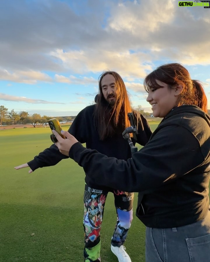 Steve Aoki Instagram - Channeling Zac Efron on the golf ⛳️ #aokijump #1097 Scottsdale, Arizona