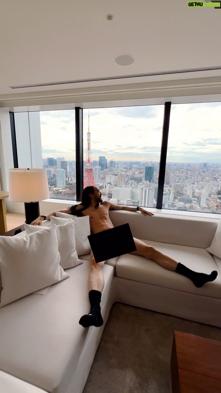 Steve Aoki Instagram - Cast me for Saltburn 2 😂 #saltburn Tokyo, Japan