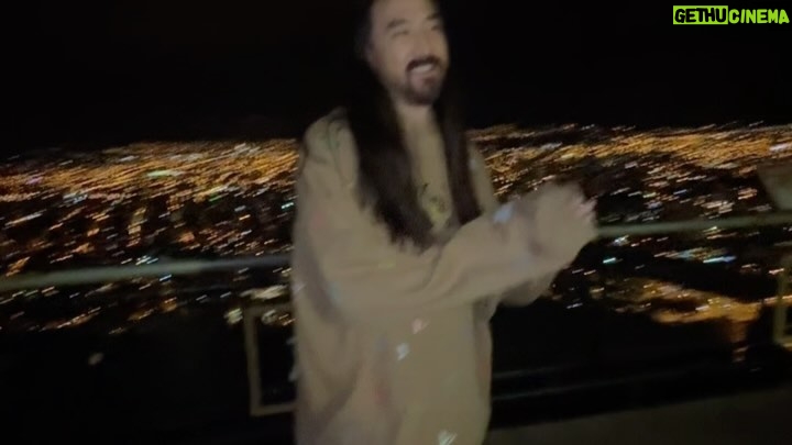 Steve Aoki Instagram - Cochabamba Bolivia π§π΄ My first show here!! Blown away!!! Muchas Gracias!!! 1. Fein but do it techno 2. An oldie but goodie 3. I love this crowd!! π§π΄β€οΈπ§π΄β€οΈπ§π΄ 4. A real Bolivian oldie but goodie 5. π w/ @djmarianabo 6. Made it to the top of Cochabamba!!! 7. Please forgive me πΆπ€¦ββοΈ 8. A little to the left and a little to the right π§π΄ β€οΈ Cochabamba, Bolivia