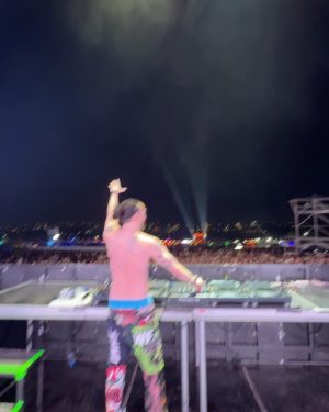 Steve Aoki Instagram - My first time in Cordoba Argentina! 🇦🇷🇦🇷🇦🇷🇦🇷🇦🇷🇦🇷🇦🇷🇦🇷🇦🇷🇦🇷🇦🇷🇦🇷🇦🇷🇦🇷🇦🇷🇦🇷🇦🇷🇦🇷🇦🇷🇦🇷🇦🇷🇦🇷🇦🇷🇦🇷🇦🇷🇦🇷🇦🇷
1. Argentina Energy is something special
2. 🇦🇷🇦🇷🇦🇷🇦🇷🇦🇷🇦🇷❤️❤️❤️❤️🙌🙌🙌🙌
3. @snowthaproduct joined me tonight drop Ultimate it was a party on stage!
4. Tini Tini Tini. Of course I dropped Muñecas 
5. Keeping everyone on their toes
6. I love this song! Never gets old. Another win for Argentina! 
7. Slow mo cakes always worth a watch
8. Crowd shot
9. ❤️ @snowthaproduct 
10. @bradheaton