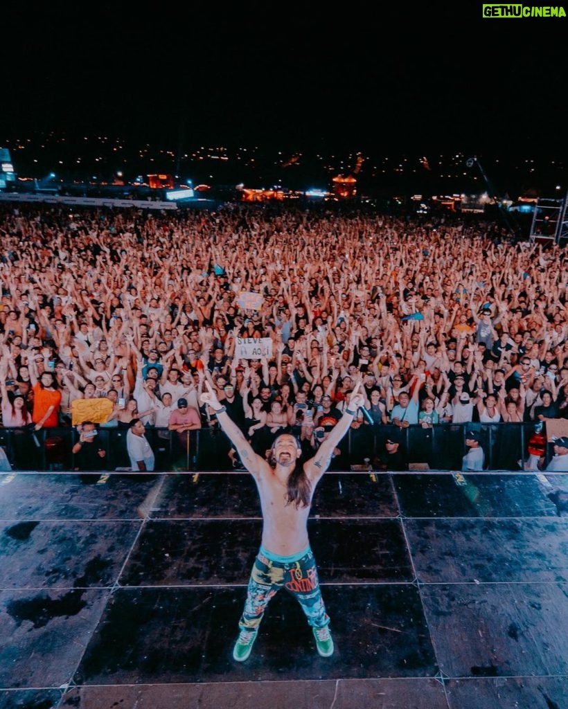 Steve Aoki Instagram - My first time in Cordoba Argentina! 🇦🇷🇦🇷🇦🇷🇦🇷🇦🇷🇦🇷🇦🇷🇦🇷🇦🇷🇦🇷🇦🇷🇦🇷🇦🇷🇦🇷🇦🇷🇦🇷🇦🇷🇦🇷🇦🇷🇦🇷🇦🇷🇦🇷🇦🇷🇦🇷🇦🇷🇦🇷🇦🇷 1. Argentina Energy is something special 2. 🇦🇷🇦🇷🇦🇷🇦🇷🇦🇷🇦🇷❤️❤️❤️❤️🙌🙌🙌🙌 3. @snowthaproduct joined me tonight drop Ultimate it was a party on stage! 4. Tini Tini Tini. Of course I dropped Muñecas 5. Keeping everyone on their toes 6. I love this song! Never gets old. Another win for Argentina! 7. Slow mo cakes always worth a watch 8. Crowd shot 9. ❤️ @snowthaproduct 10. @bradheaton Córdoba, Argentina