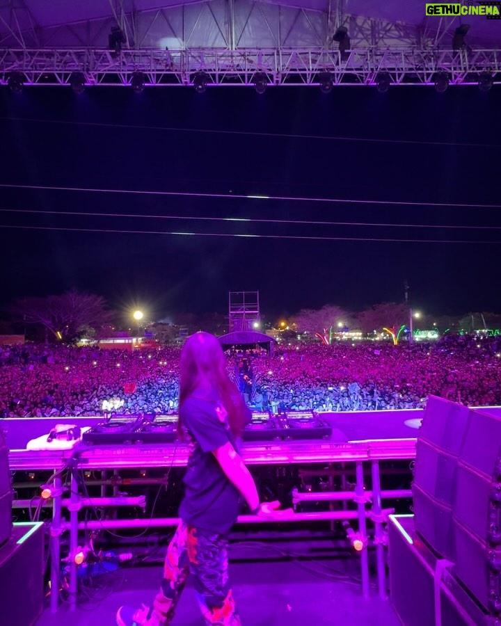 Steve Aoki Instagram - 100,000 people at my show in Merida 🇲🇽 Mexico! I loooove u all. U sang all the songs with me even the drop your chants were louder than these speakers. Your energy and love can fuel the world! I wanted to post more clips it was so hard to choose what to post in this carousel. I love u so much Mexico!! Esteban Aoki ♾️ Mexico ❤️ 1. Viva Mexico!!! 2. 11 years old and still rocks the crowd. #boneless 3. This stole my heart. Kong 2.0 was an album track and everyone singing it so loud. I’ll hear the audience in my head forever. Big shout out to my brother @natanael_cano 4. Esteban Aoki 5. I wish @angela_aguilar_ was here so she can sing with such a powerful crowd that grew up listening to this one. This gives me the goosebumps rewatching this. 6. Nataaoki is forever. Forever is #Nataaoki 7. New @3areLegend 🆔 8. To the window to the wall! 20 years later I had to remake this w/ @liljon 9. New #afroki 🆔 10. Just listen to this beautiful crowd Mexico ❤️❤️❤️❤️❤️❤️❤️ Merida, Mexico
