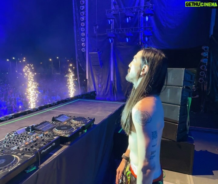 Steve Aoki - 65.1K Likes - My first time in Campeche 🇲🇽 Muchas Gracias my beloved Mexico!!!
1. Epic group shot
2. Stage Fireworks
3. Sometimes a technical issue like sound cutting out isn’t such a bad thing after all and ends up giving a special space to embrace the moment.
4. It’s so beautiful to hear thousands of voices carry the song @angela_aguilar
5. Love my brother @natanael_cano
6. Everyone loves my brother Nata #nataaoki
7. Was very proud to play Paranoia. The Mexican queen @Dannapaola
8. A classic! I’m glad I got to remix this
9. ID w/ @djMarianaBo
10. What a beautiful crowd. I love u Campeche!!!