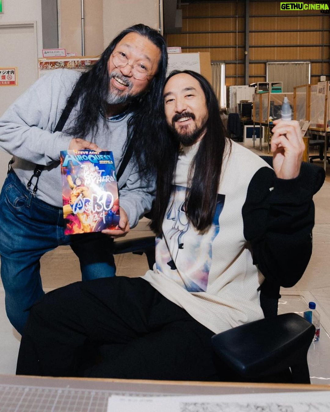 Steve Aoki Instagram - This was an incredible experience to visit my dear friend @takashipom studio and sleep where he slept π€£ π wow Iβm so thankful to Murakami san for taking time to show me his works for his upcoming show in Kyoto later this year. And heβs been working tirelessly day and night. So grateful for these moments. My favorite Japanese artist Domo arigato gozaimasu! β€οΈβ€οΈβ€οΈβ€οΈβ€οΈπππππ #aokijump #1095 Tokyo, Japan