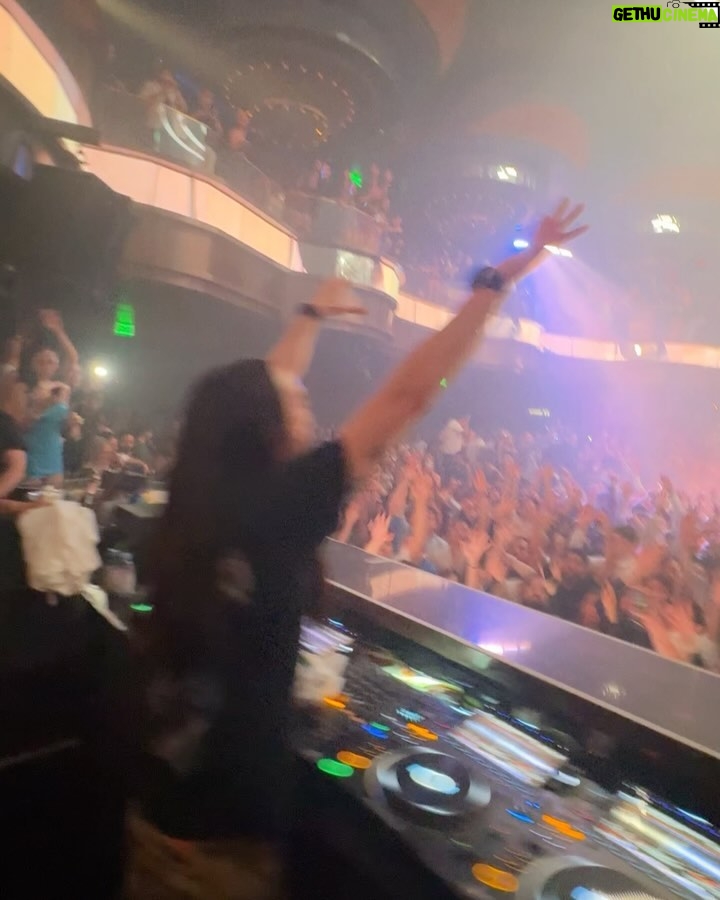 Steve Aoki Instagram - It was a fun challenge to twist the original song from a melodic techno track to a more hard techno version. It goes off everytime we play it!! Hyro KAAZE remix OUT NOW ⚡️