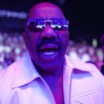 Steve Harvey Instagram - You KNOW @IAmSteveHarveyTV was going to come through drippin' for #UFC280 💧 [ @VisitAbudhabi | @AbuDhabiEvents | #InAbuDhabi ]