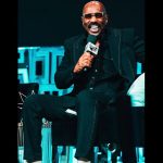 Steve Harvey Instagram - Keep showing the light for those who want it !! Thank you to @investfestival and @robertfredericksmith !