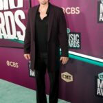 Steve Howey Instagram - I had a great time at the #cmtawards. Thank you for having me #cbstv. And thank you Austin, Texas! Love y’all. #country #truelies #texas