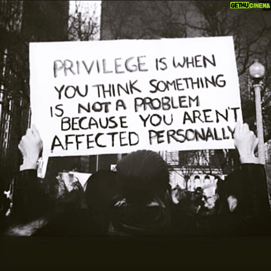 Steve Howey Instagram - I’ve never been followed in a store. I’ve never been pulled over for suspicion of my skin color. I don’t have a history of racial inequality. I’m not fearful of cops. My mom never feared I wouldn’t make it home. It’s not my reality. We need to change our perspective and listen to the ones who lived a different reality. #blacklivesmatter #justiceforgeorgefloyd