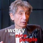 Steven Bartlett Instagram - Doctor Gabor Mate: The Shocking Link Between Kindness And Illness! OUT NOW! An incredible honour to welcome @gabormatemd back for part 2 on DOAC. Navigating emotions, understanding trauma, and seeking genuine inner peace are not just topics; they're pathways to true personal development. Prepare to have your beliefs questioned, to confront your inner demons, and to be encouraged to foster a healthier relationship with yourself. Ready to take a deep look into your inner world? Search 'the diary of a ceo' on YouTube NOW!! 🙏🏽