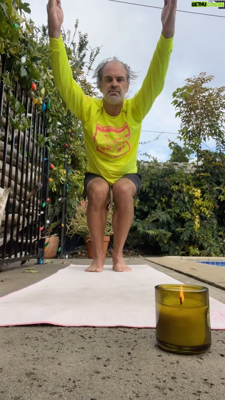 Steven Ogg - 31.8K Likes - 不完全•imparfait•ατελής
•neamhfhoirfe•төгс бус •ਅਪੂਰਣ•अपूर्णः
•si mkamilifu•imperfectum•amherffaith
imperfect always to seek #yoga #vinyasa