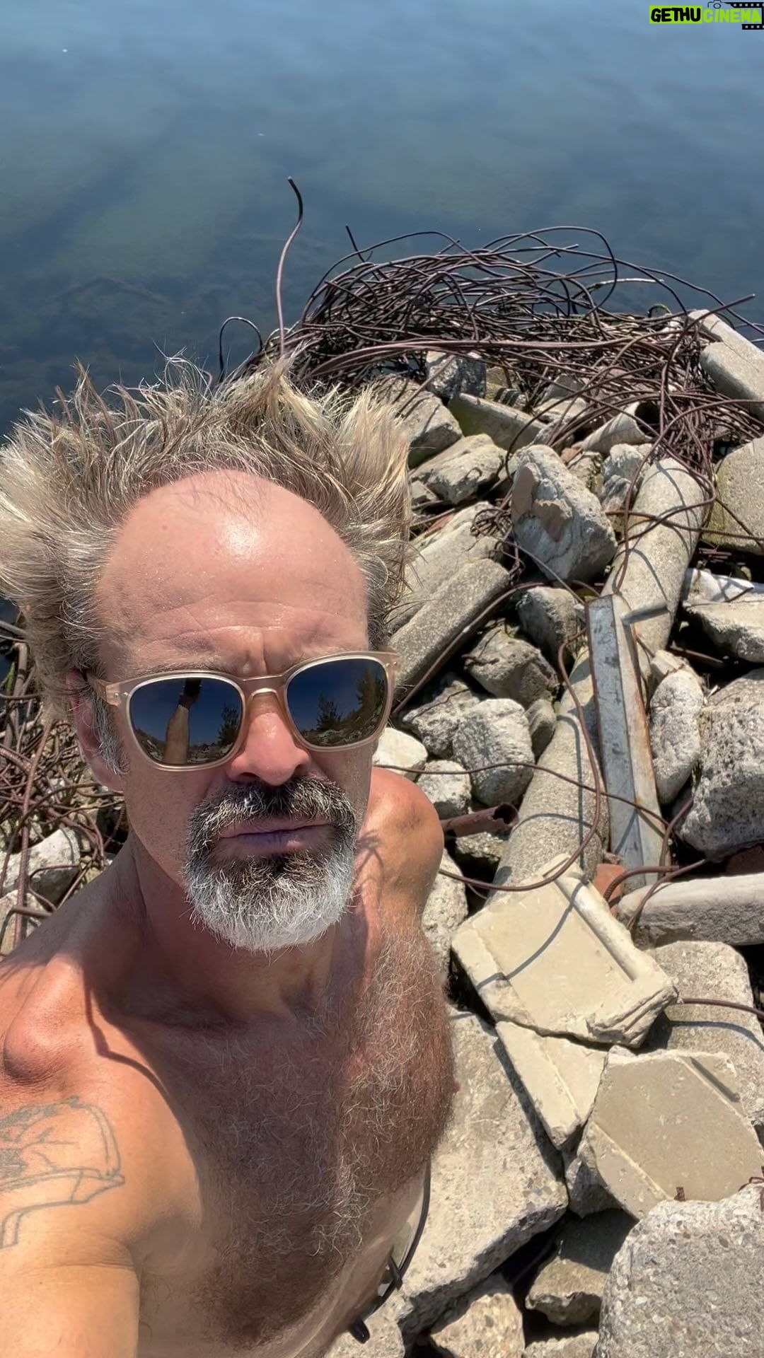 Steven Ogg - 121.1K Likes - How many times
can the rabbit be pulled
from the hat?
How many times
can that pot o’ gold
be found
at rainbow’s end?
How many times…
*LAXATIVE FOR THE CREATIVIPATION*
#poetry #gassy