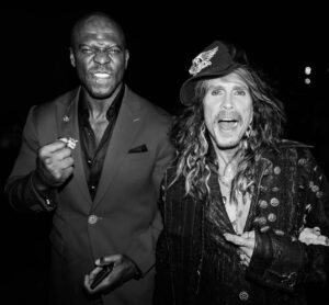 Steven Tyler Instagram - @janiesfund INSTAGRAM LIVE 5PM PST TONIGHT WITH @terrycrews 📷 @katbenzova_rockphoto