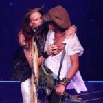 Steven Tyler Instagram - DO NOT WALK THIS WAY... STAY AWAY... WATCH MY PSA!!! #DONTWALKTHISWAY #STAYHOME #BEATTHEVIRUS @aerosmith 🎥 @justinmcconney