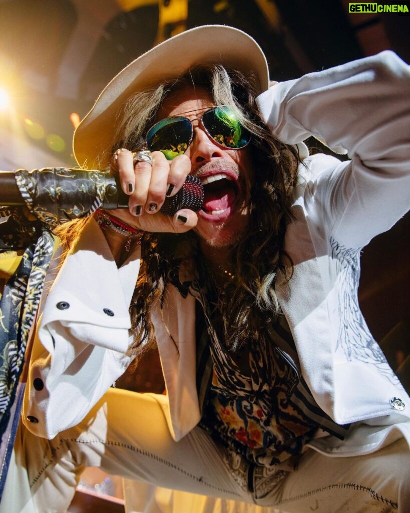 Steven Tyler Instagram - IF I HAVE ASKED IT ONCE... I HAVE ASKED IT 1,000 TIMES... DOES THE NOISE IN MY HEAD BOTHER YOU??? @aerosmith #DEUCESAREWILD 📷 @zack.whitford Live At MGM