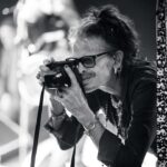 Steven Tyler Instagram - DON’T MIND ME... JUST TAKING IN A PEEP(AT THE) SHOW #DEUCESAREWILD @aerosmith 📷 @zack.whitford Live At MGM