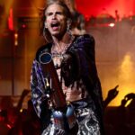 Steven Tyler Instagram - AS AL WOULD SAY... SAY HELLO TO MY LITTLE FRIEND! #DEUCESAREWILD @aerosmith 📷 @justinmcconney
