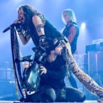 Steven Tyler Instagram - 🎥 IS THIS UP CLOSE AND PERSONAL ENOUGH? #DEUCESAREWILD @aerosmith 📷 @justinmcconney MassMutual Center