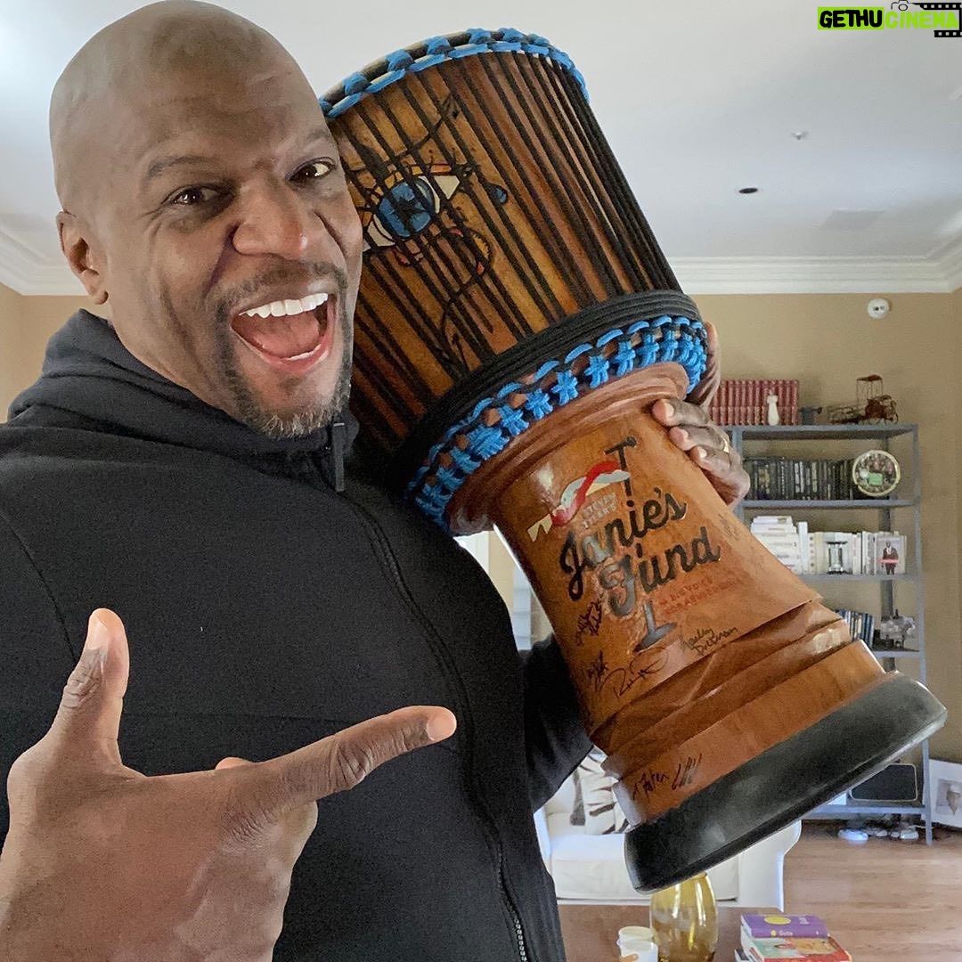 Steven Tyler Instagram - THANK YOU SO MUCH @TERRYCREWS FOR HOSTING THE UPCOMING @JANIESFUND 2020 GALA! YOU SAY WHAT YOU MEAN AND YOU MEAN WHAT YOU SAY! JOIN US IN MAKING A POSITIVE IMPACT! #REPOST @terrycrews I’m so honored to be hosting the 2020 @JANIESFUND EVENT— an amazing charity that brings hope and healing to girls who have suffered the trauma of abuse and neglect. @iamstevent is leading the way in showing these are not women’s issues but HUMANITY ISSUES. This cause is so close to my heart and I’m grateful to further the cause! SEE YOU THERE! Thank you Steven for this amazing gift!!!
