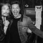 Steven Tyler Instagram - I WAS RYAN’ WHEN I MET YOU NOW I’M RYAN’ CAUSE I GET YOU @ryanseacrest #DEUCESAREWILD @aerosmith 📺 @livekellyandryan 📷 @katbenzova_rockphoto 🎥(CONCERT/BACKSTAGE) @justinmcconney Live At MGM