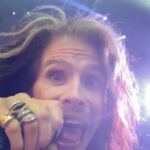 Steven Tyler Instagram – WARNING
IF YOU DO THIS 📱 …
I’LL DO THAT 🎥 …
#AEROPHONEVID

#REPOST @_mandaa Live At MGM