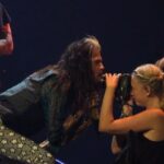 Steven Tyler Instagram - PHOTOGRAPHERS... WHEN YOU'RE SPLITTIN' HAIRS WITH MR. CLEAN… GIVE A LICK TO YOUR LENS((PROMISE IT WORKS LIKE A CHARM)) #DEUCESAREWILD 🎥 @justinmcconney Live At MGM